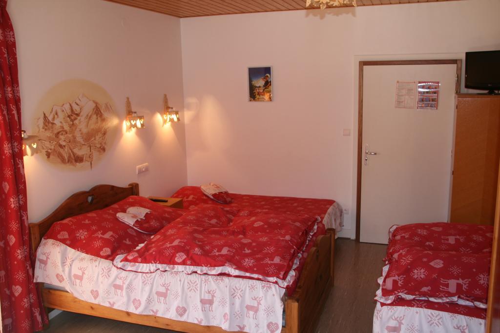 Hotel De L'Union Lullin Kamer foto